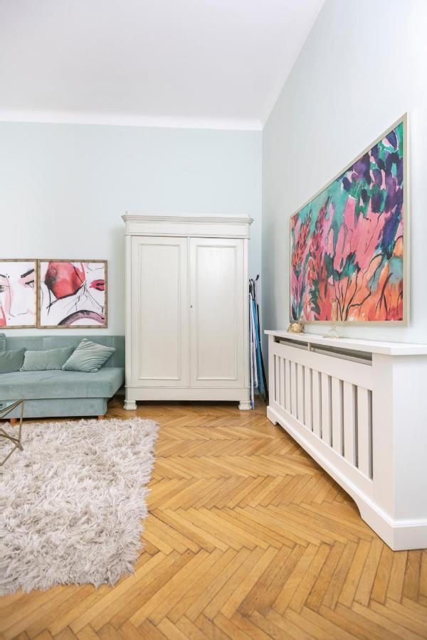 Jettsetter Luxury Apartment By Andrassy Ave & Opera Budapest Exterior photo